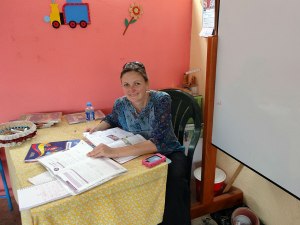 Teacher Mo in Class 4b at Alejandro Alvear school, San Cristobal